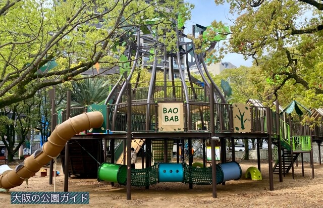 江坂公園の複合遊具2「わんぱく広場」