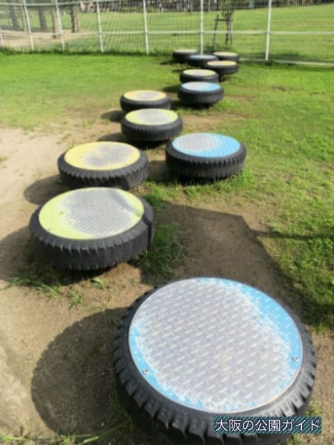 花園中央公園ステップ遊具