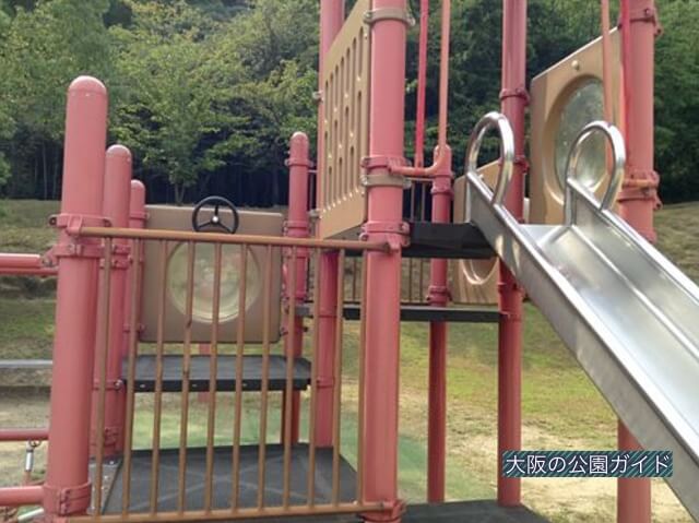 服部緑地 いなり山児童遊技（ガリバー公園）遊具大サイズ