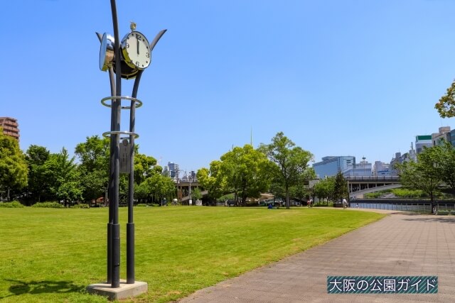 中之島公園芝生広場