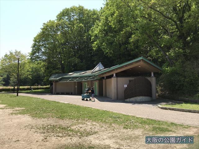 錦織公園「水辺の里」トイレ