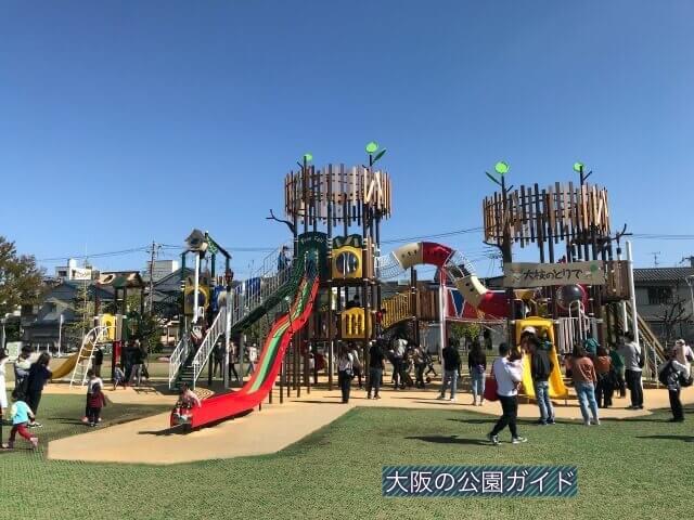 大枝公園の複合遊具「大枝のとりで」