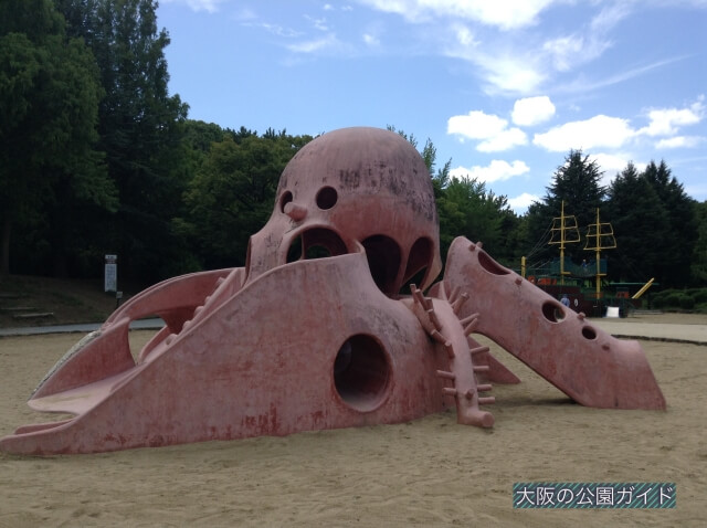 大泉緑地「海遊ランド」タコの遊具
