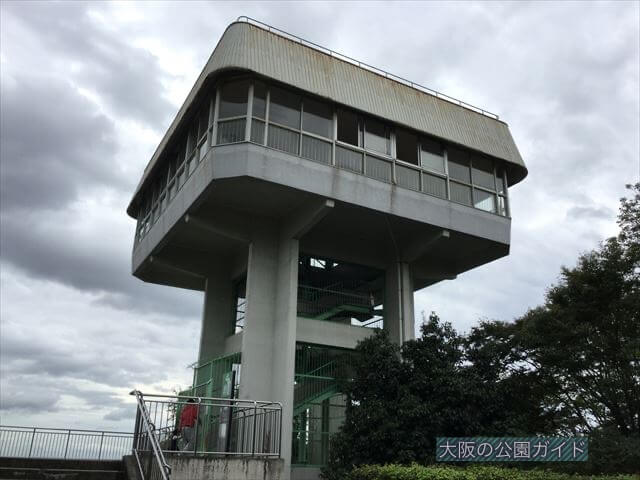 「千里中央公園」展望台